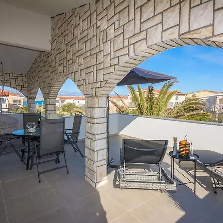 Apartmán Bojana *