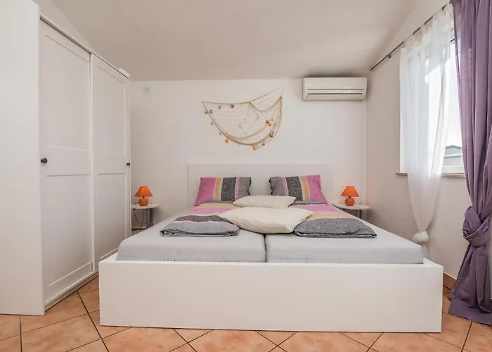 Bojana Apartment *