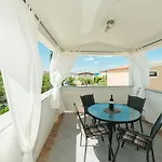 Bojana Apartamento Vir
