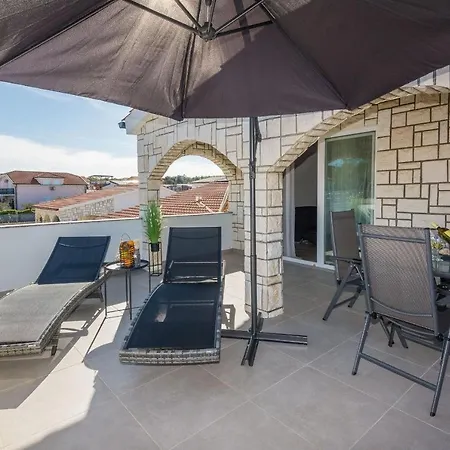 Bojana Apartman Vir