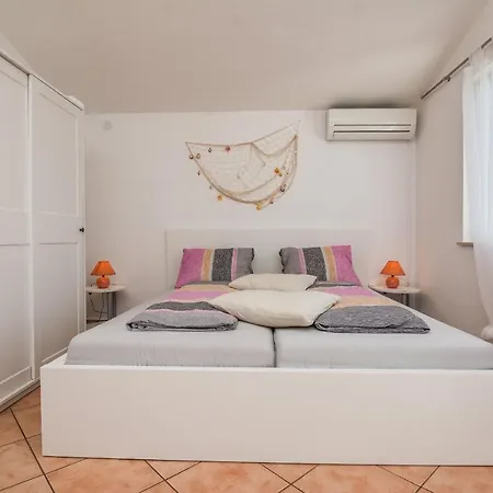 Bojana Apartment *
